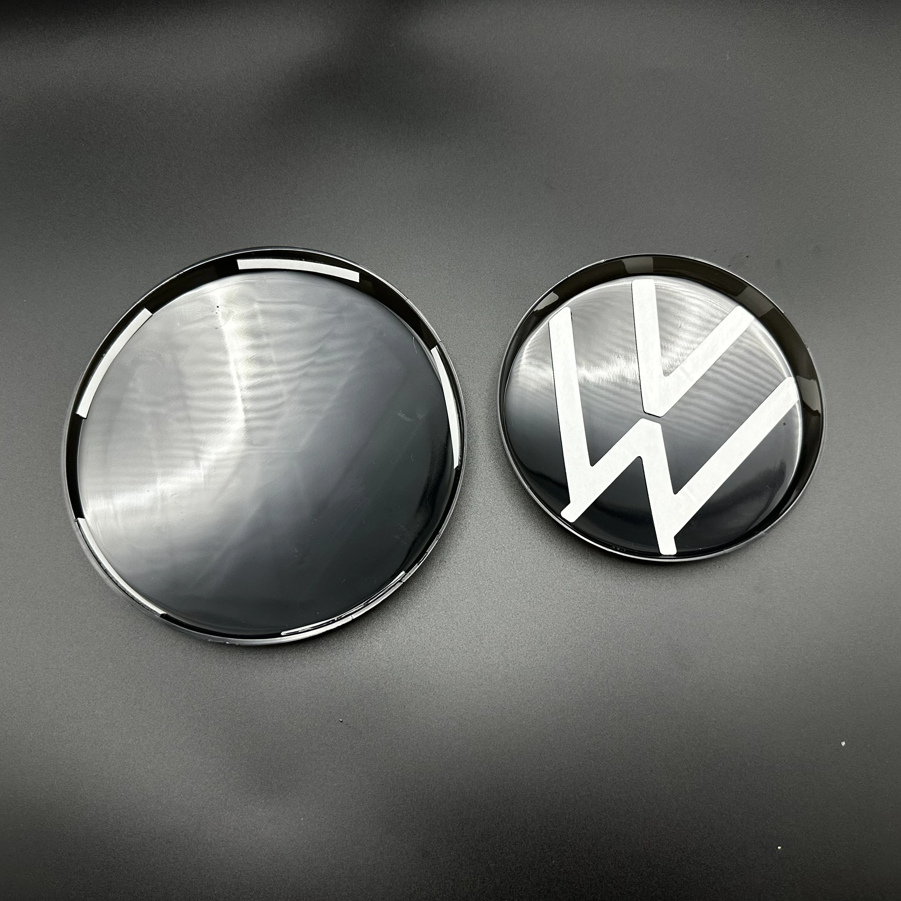 Kein ACC-Frontgrill-Emblem-Abdeckung oder hinterer Kofferraumdeckelabdeckung für Volkswagen Golf 7/7,5/8 Passat B8 Polo CC Jetta Tiguan