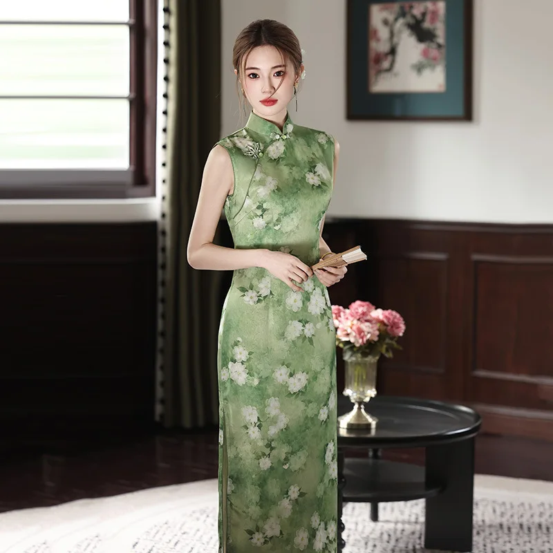 

Новое зеленое женское летнее ципао без рукавов в китайском стиле с цветочным принтом, улучшенная модель для молодых женщин 2026 года