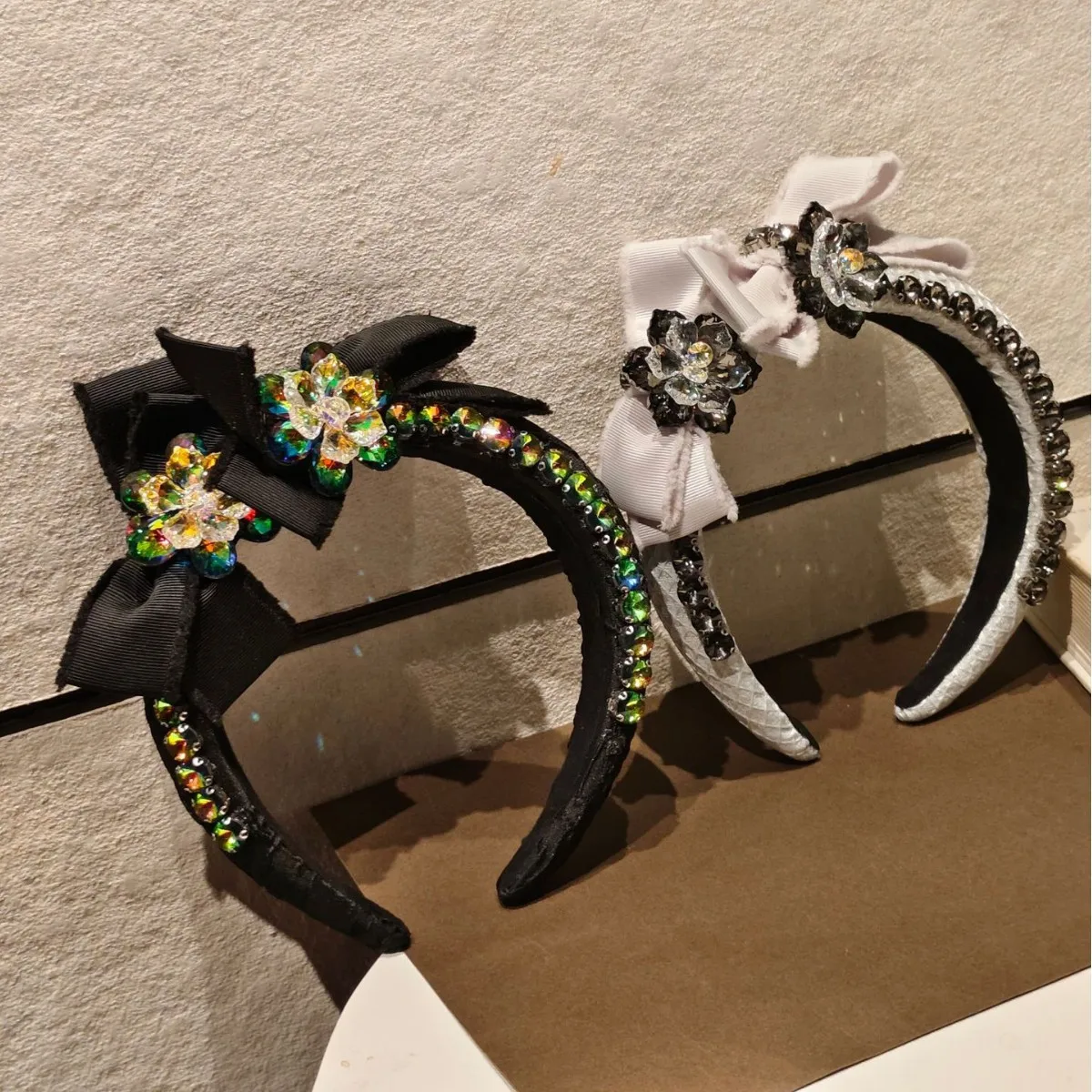 Crystal flower high cranial top headband multi-layer bow light luxury high-end headband heavy industry retro banquet jewelry
