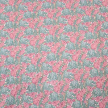 Bedrucktes Popel ine Textil material Designer Frühling rosa Blumen kleidung Damen kleid Rock Druck frei Stoff Baumwolle Tissus80