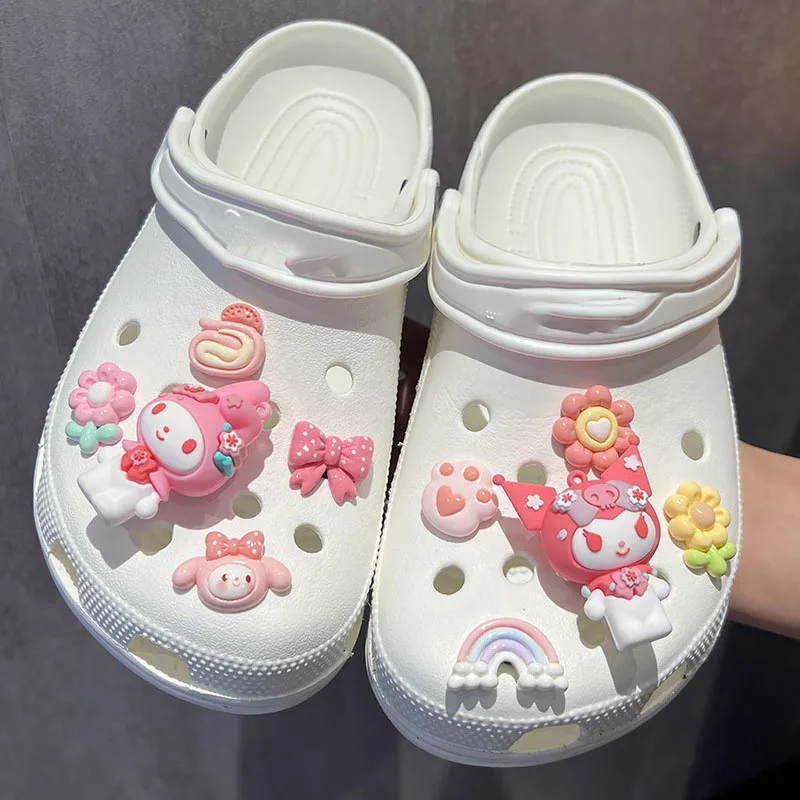 

10pcs New Melody Shoesflower sanrio Kawaii Hole Shoes Accessories Buckle Set Diy Decoration Removable Girl for Gift
