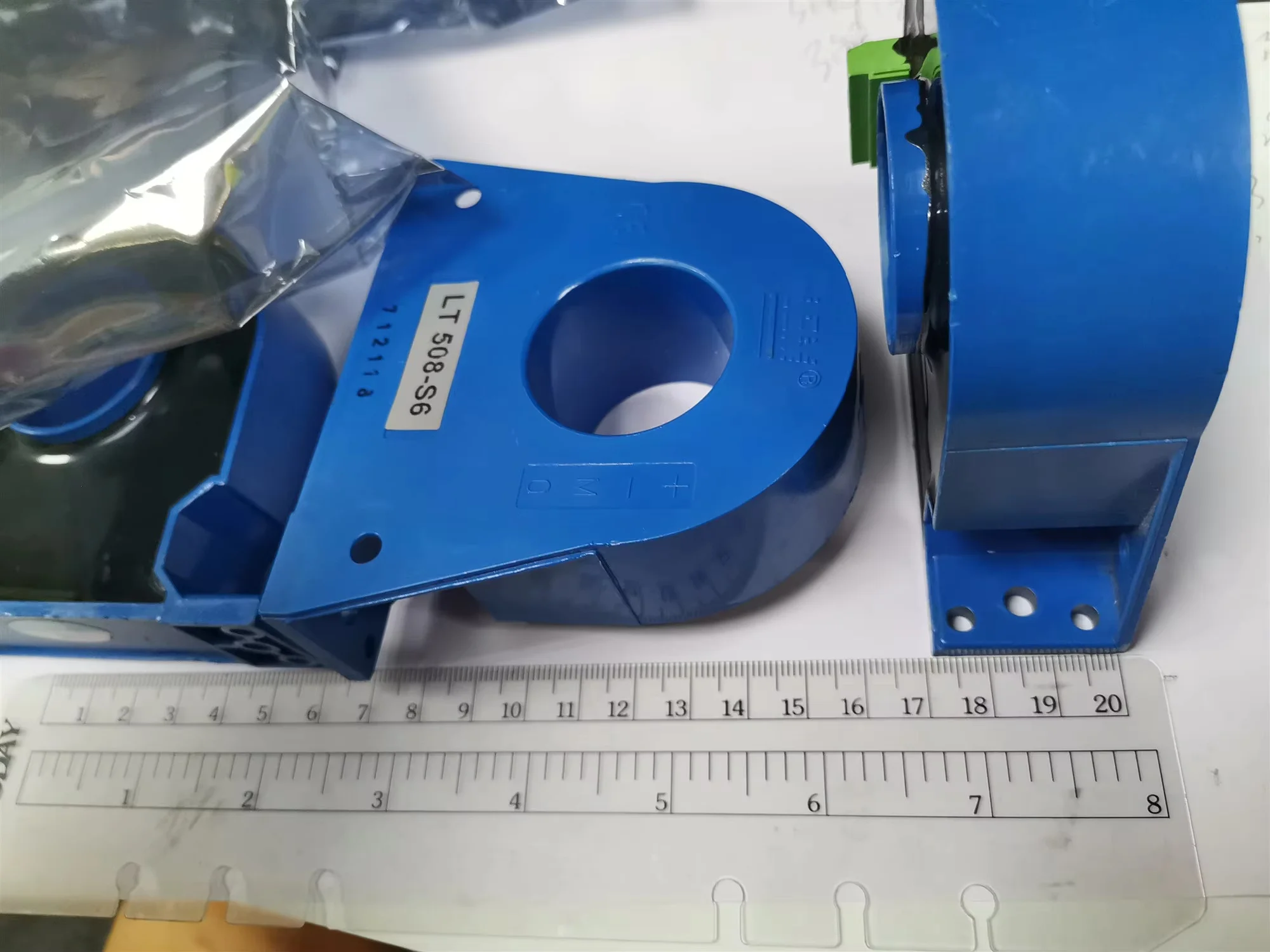 1pcs LT508-S6 LT508S6 LT508 Hall sensor of curren transformer,There are slight marks on the surface! But that's the New Ori