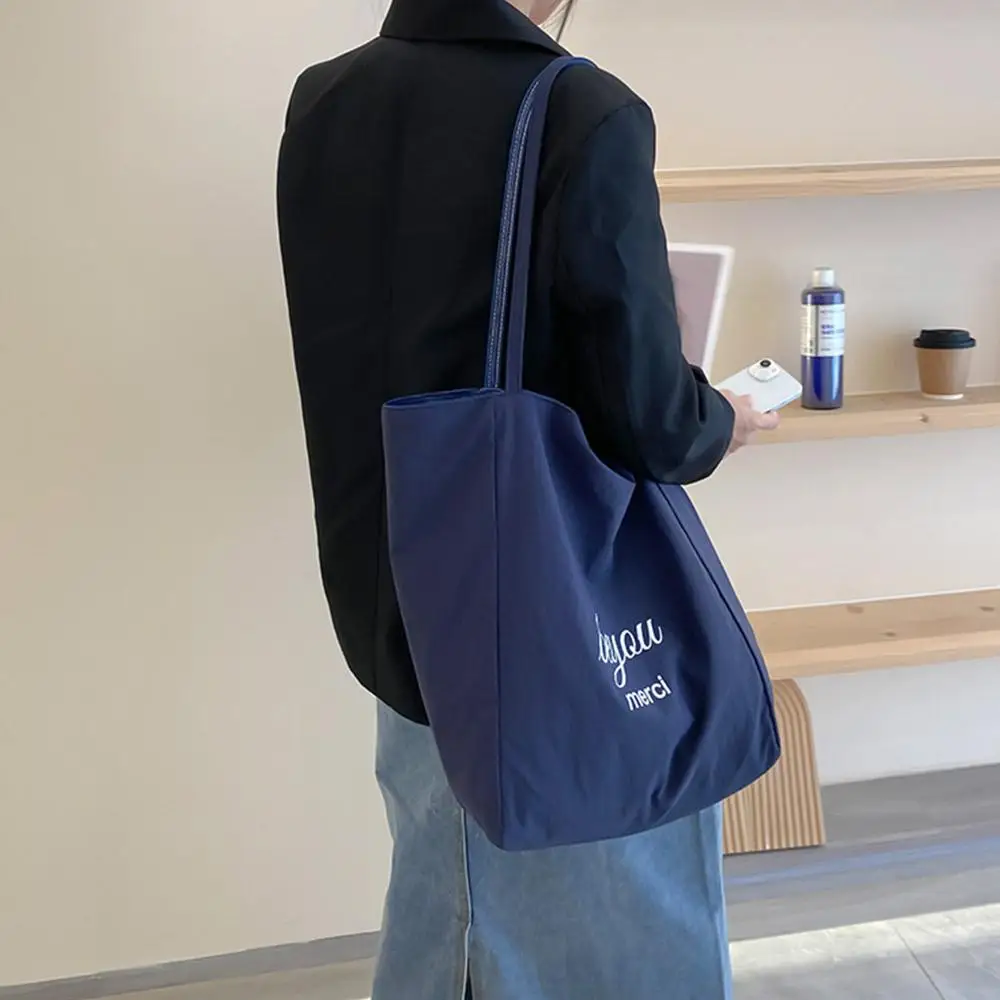 حقيبة كتف جينز مخططة للنساء ، على الوجهين ، سعة كبيرة ، محمولة ، قابلة للعكس ، مدرسة ، حقيبة للطلاب