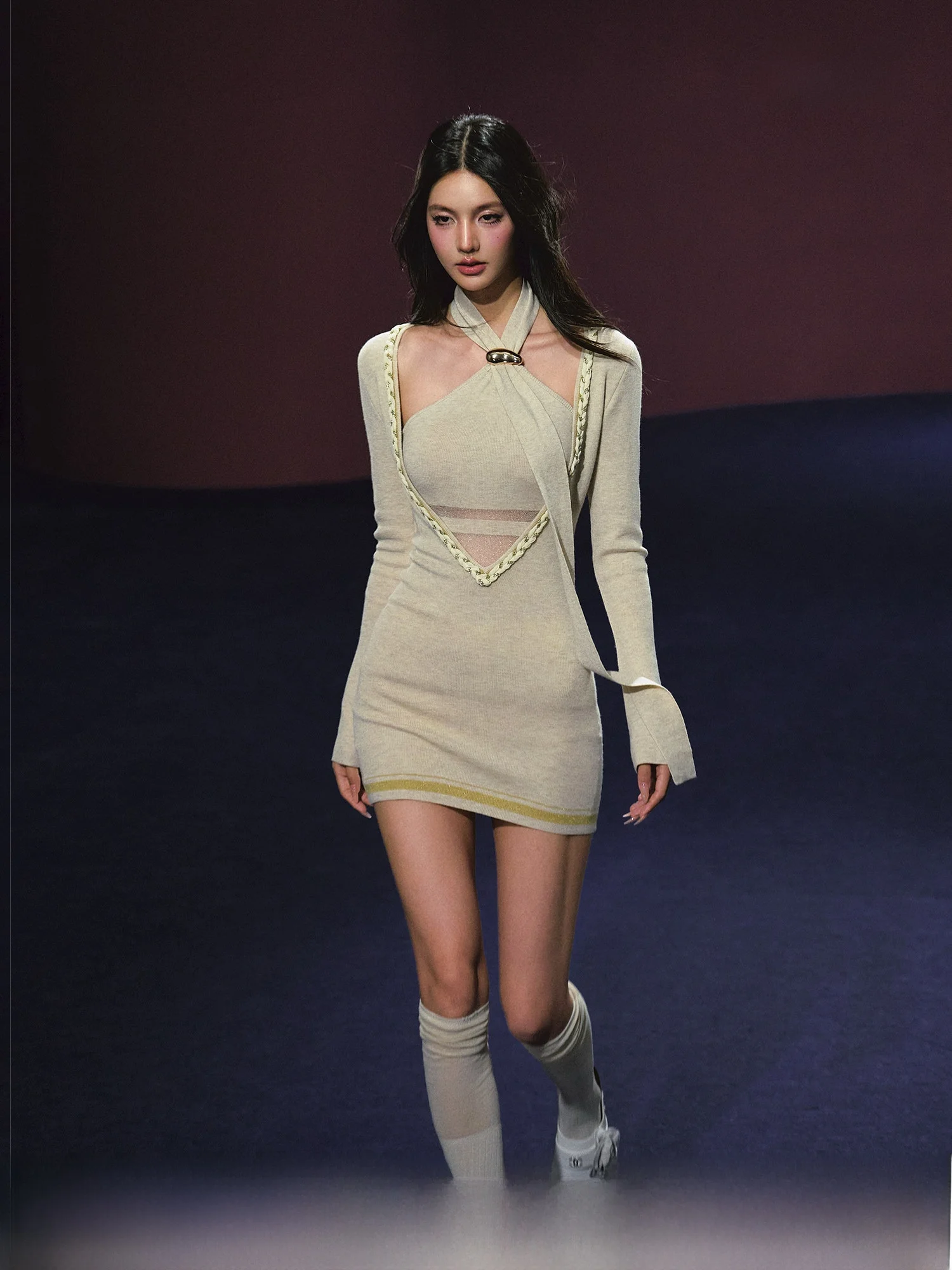 

AGAM Studio Two-Piece Dr Woven Layered V-Ne Sa Splice Transparent ter Ne Long Sve Bodycon Ci Commute Dr