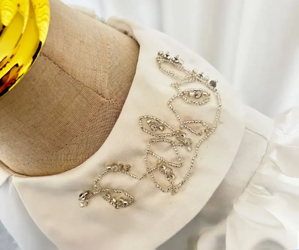 カスタマイズされたエレガントなフラワーガールドレス結婚式用ビーズパール半袖子供の誕生日パーティー初聖体拝領ページェントガウン