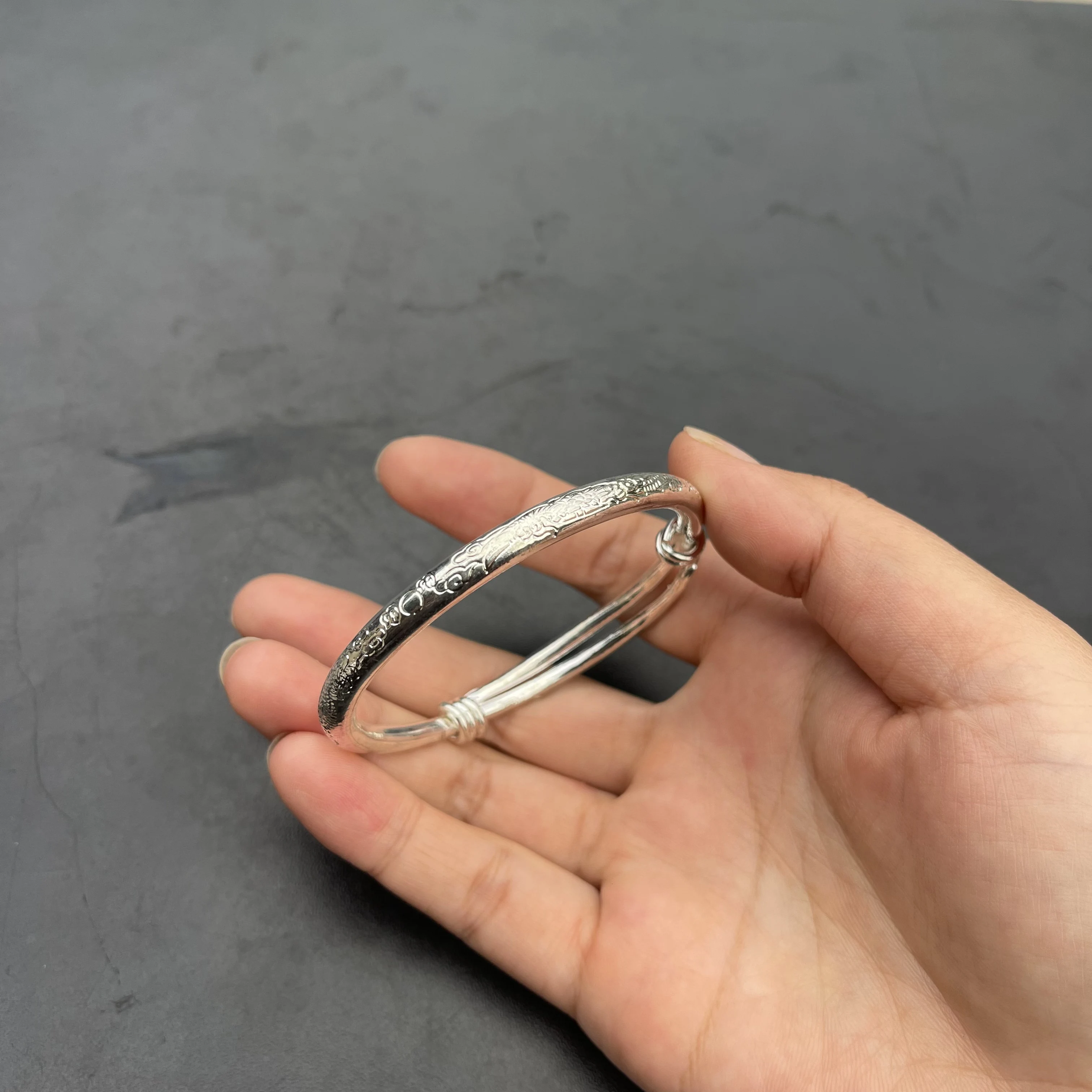Silver Adjustable Bangle Bracelet for Women Engraved Pattern Open Cuff Bracelet Vintage Fashion Jewelry Gift Daily Wear