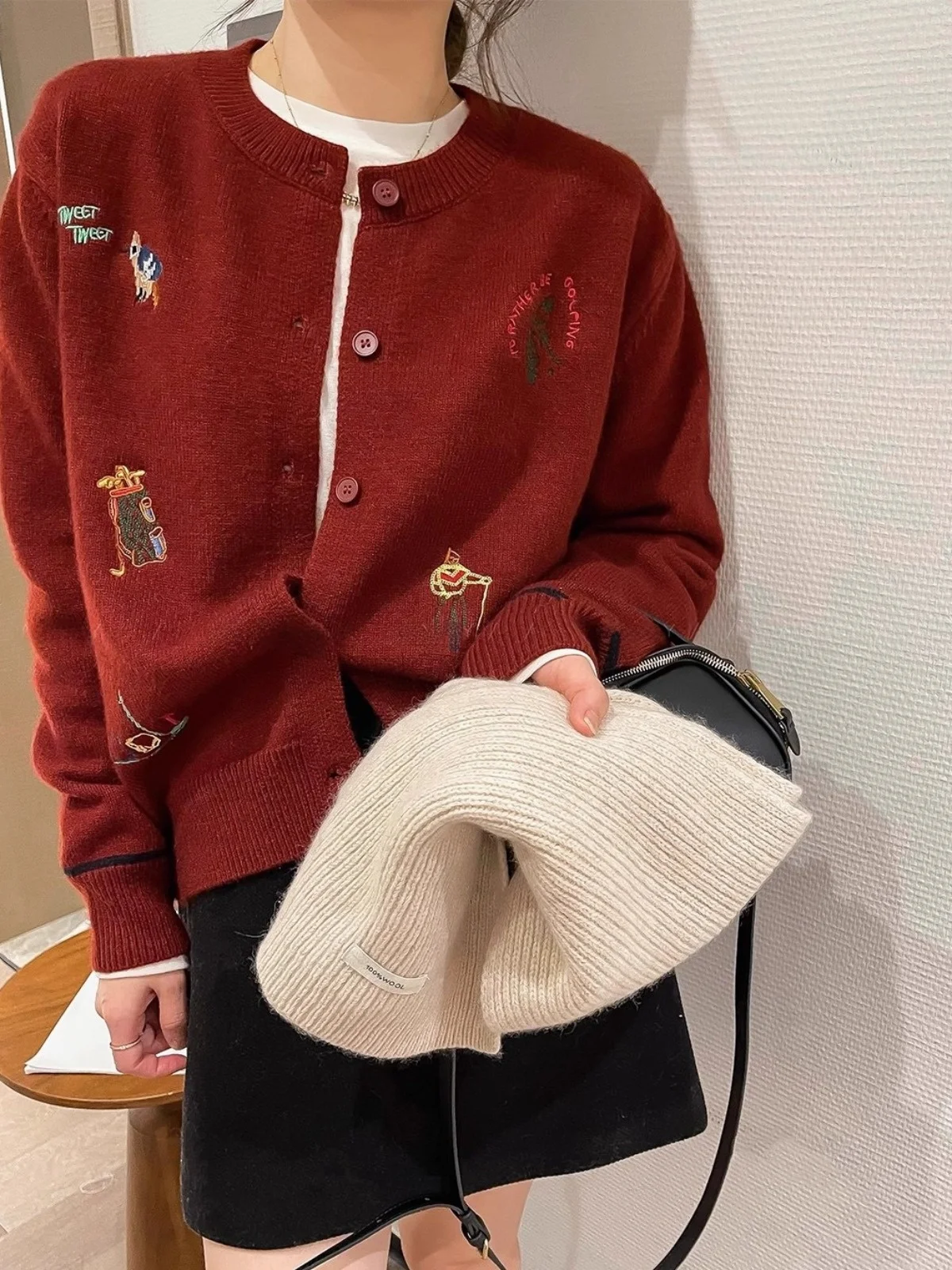 

Корейский Sle, осенне-зимний новый вышитый мультяшный длинный свек, круглый свободный вязаный открытый кардиган, женский свитер Lazy Sle