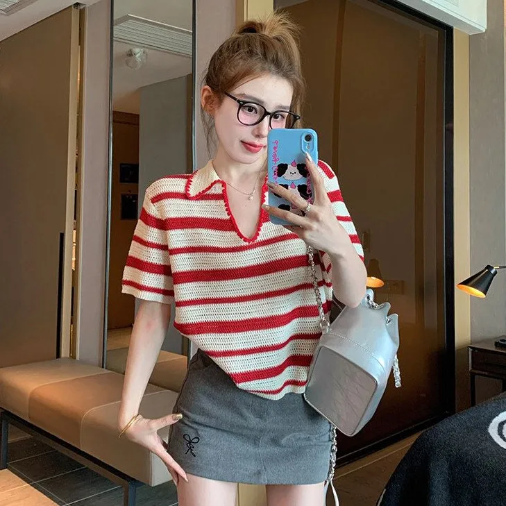 Women's Red Striped Knit Polo T-Shirt Summer 2026 V-Neck Short Sleeve Loose Casual Top