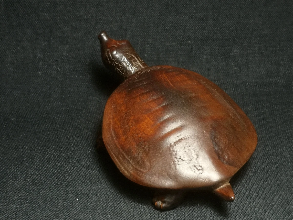 Chinese Boxwood Hand Carved Trionyx sinensis soft-shelled turtle netsuke Statue old Decoration Collection gift