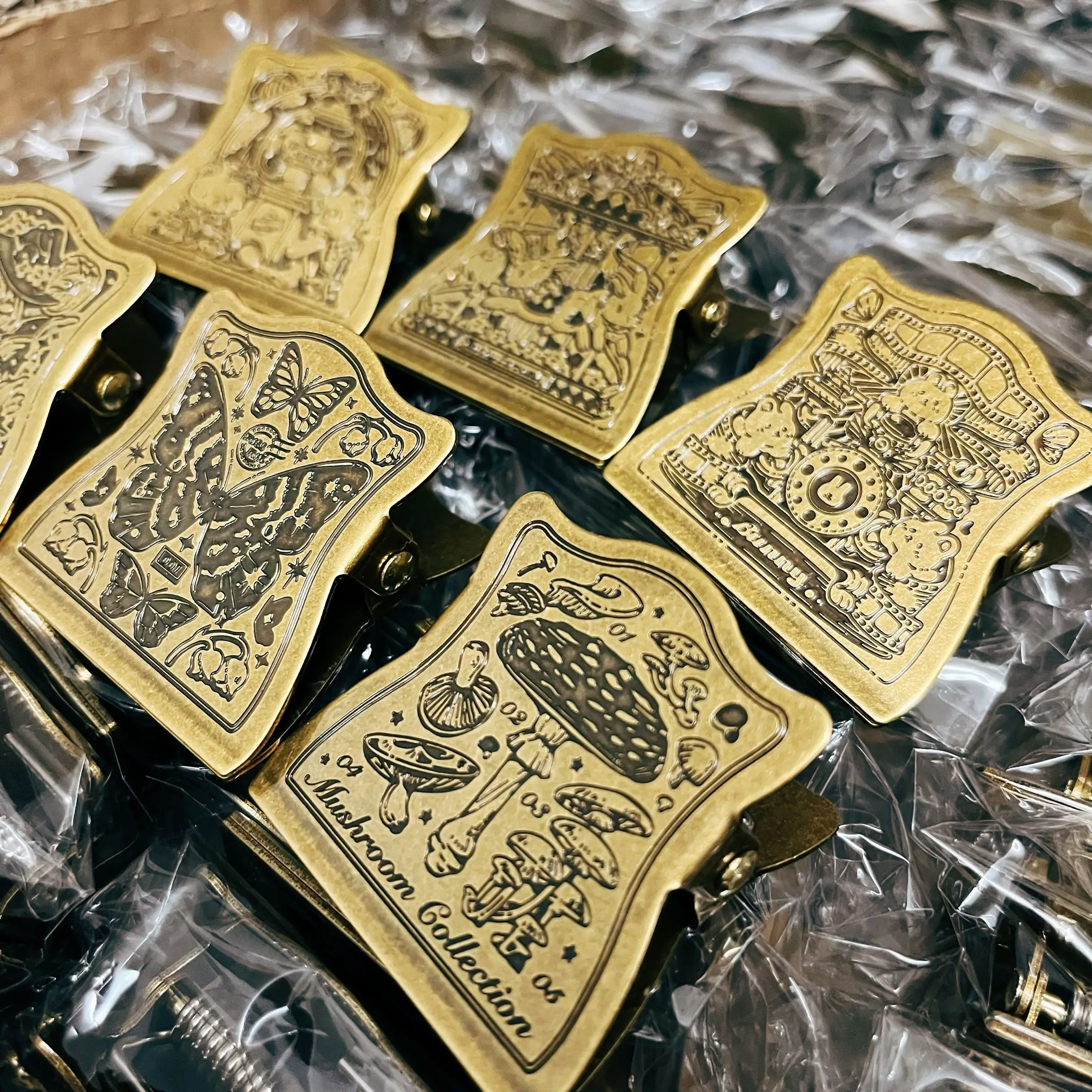 Vintage Butterfly Rabbit Whirligig TN Brass Paper Clips Journal Notebook Decoration Cute Shot Props Planner Stationary