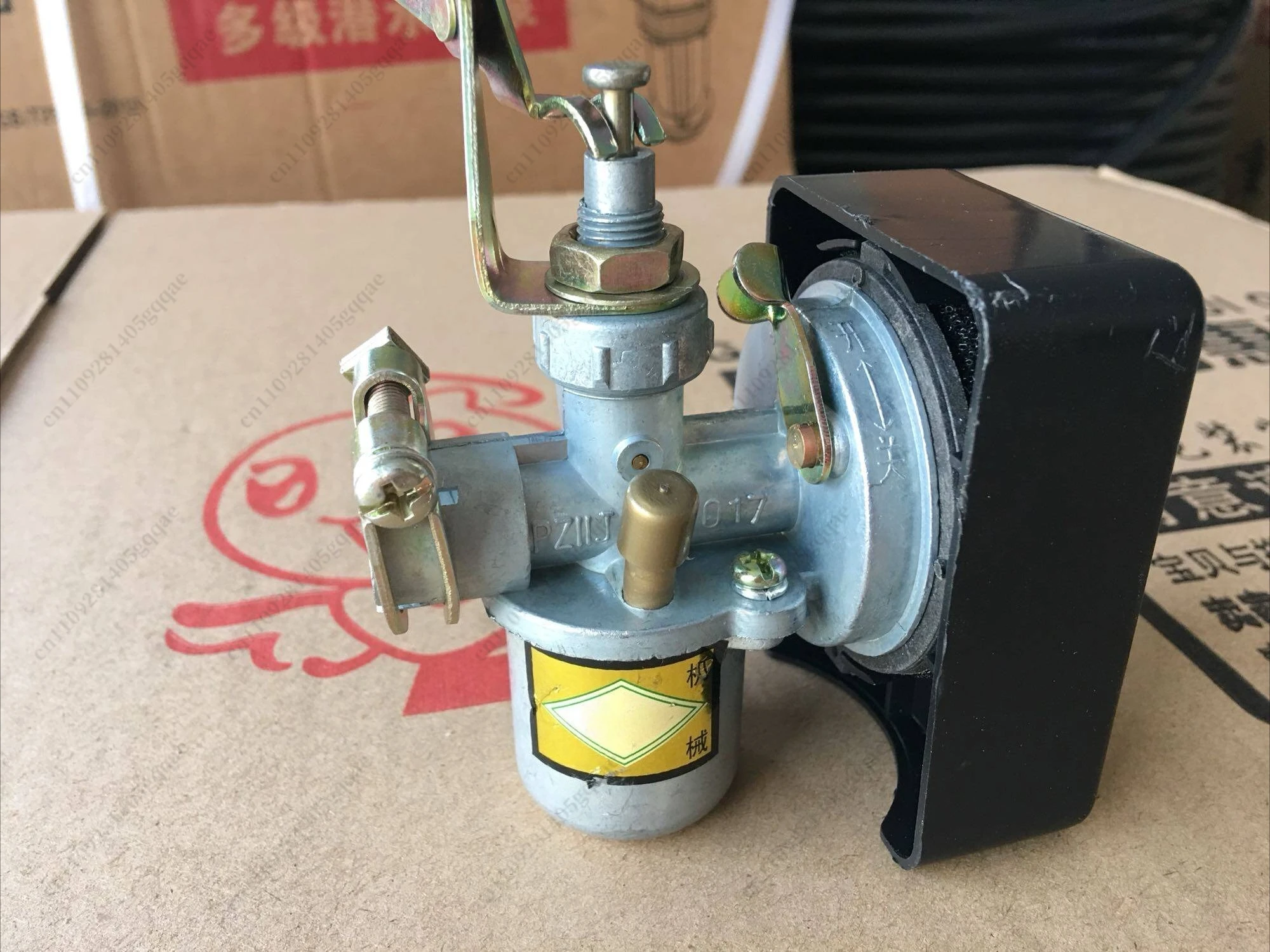 Zweitakt-Teile IE40 Motor, Piggyback-Typ, motorisiertes Sprühgerät, Vergaser 18 Motorvergaser – Detail 4
