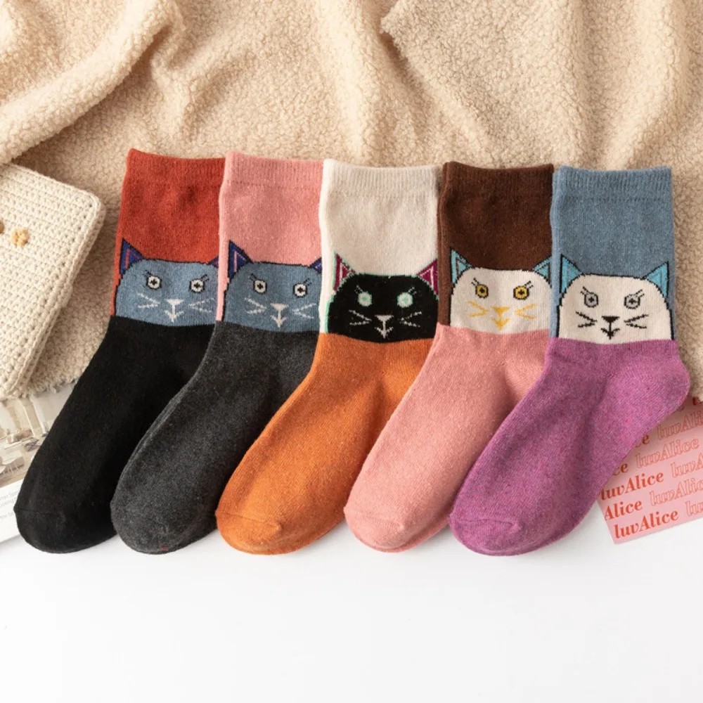 

5 Pairs Fashion Cute Warm Thick Big Head Cat Women Wool Socks Casual Cartoon Lovelty Women Mid-tube Socks Wholesale