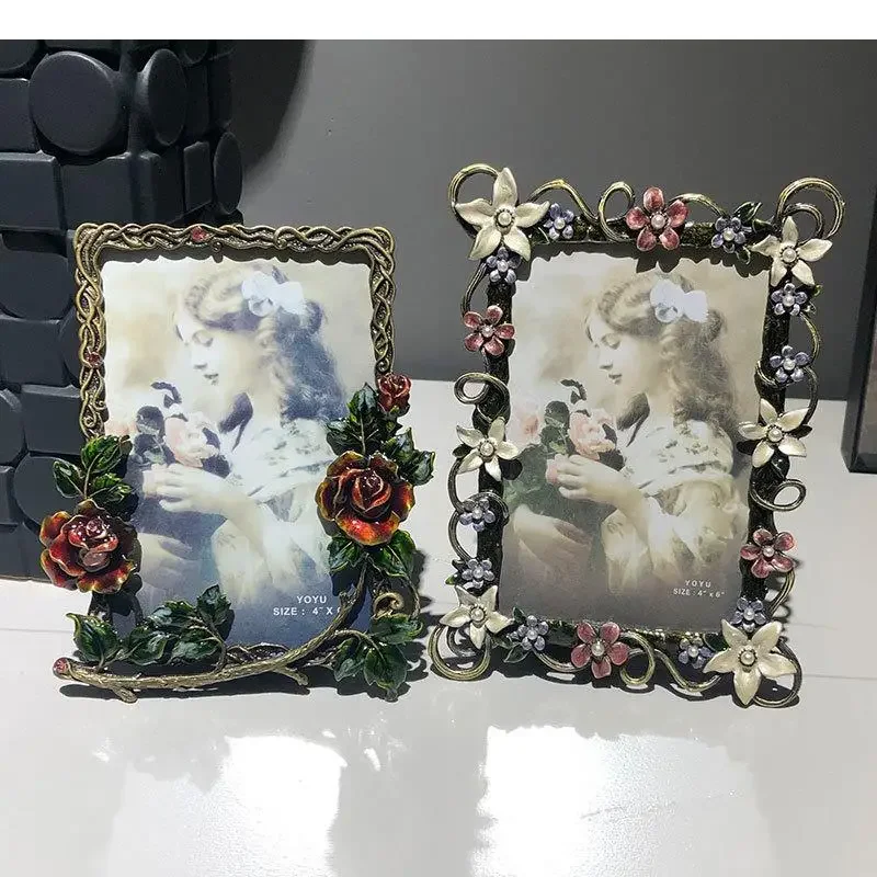 Painted Lace Decorative Photo Frames Vintage Floral Alloy Framed Relief Flower Family Picture Frame Wedding Anniversary Gifts