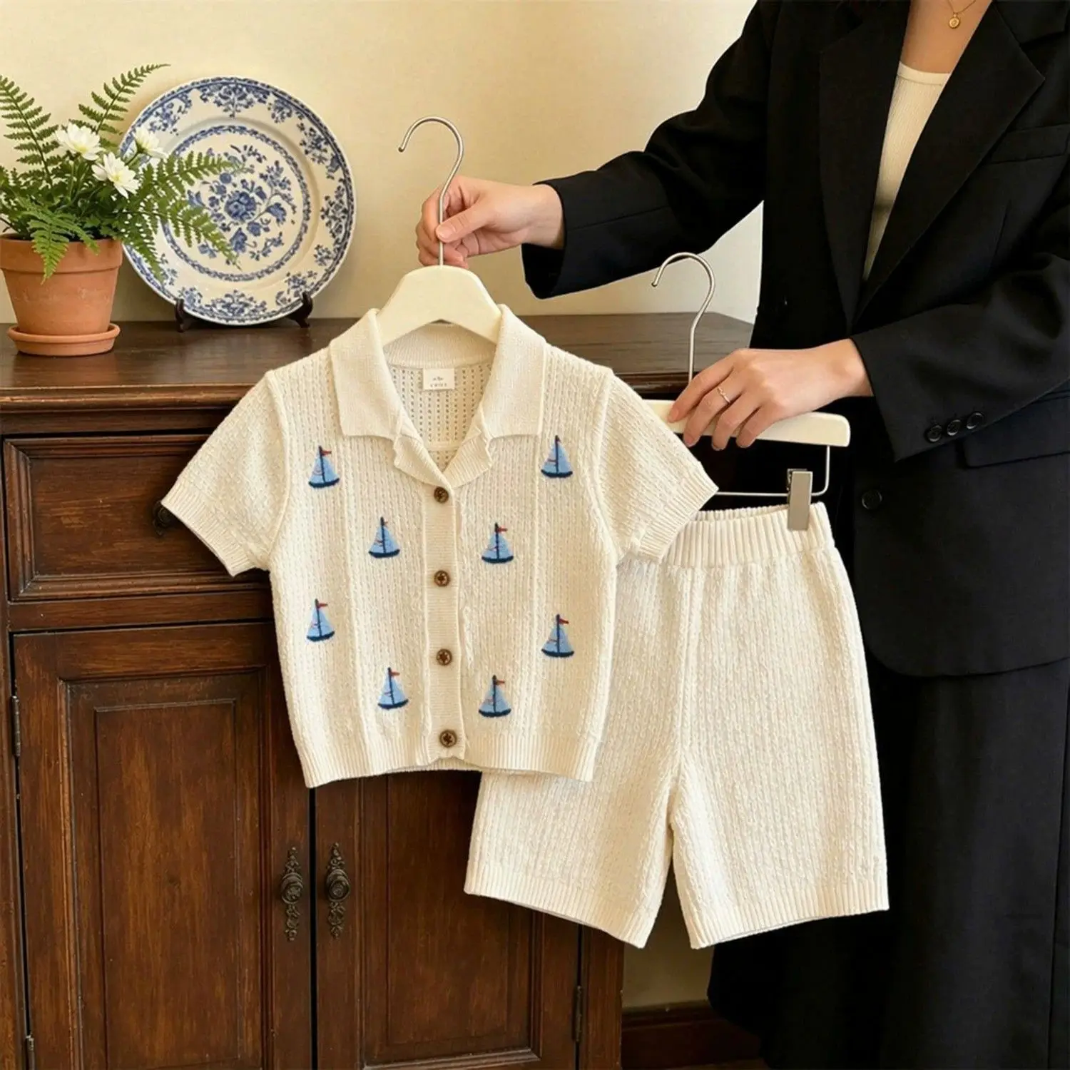 Korean girls' 2026 summer  beige sailboat embroidery suit collar hollowed out short sleeved casual  shorts