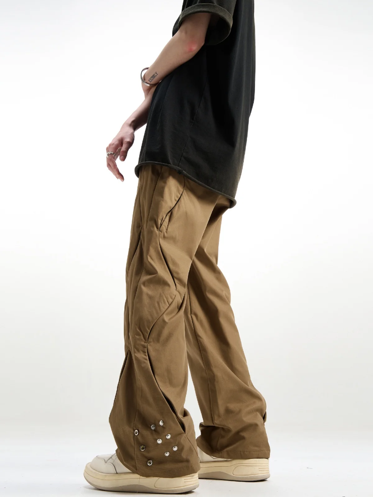 REDDACHIC Studded Deconstructed Cargo Pants Men Patchwork Vintage Plain Casual Wide Leg Pants Elastic Waist Hip Hop Work Wear