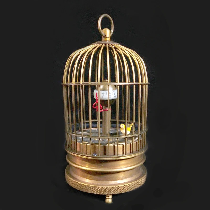 European-style Western birdcage old-fashioned retro winding mechanical clock, home creative living room pendulum clock
