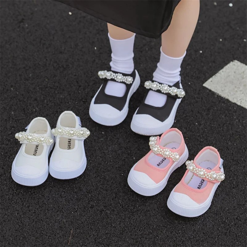 Zapatos de lona informales para bebés y niños, zapatillas antideslizantes de suela blanda para niñas, zapatos transpirables de Color sólido con perlas de imitación