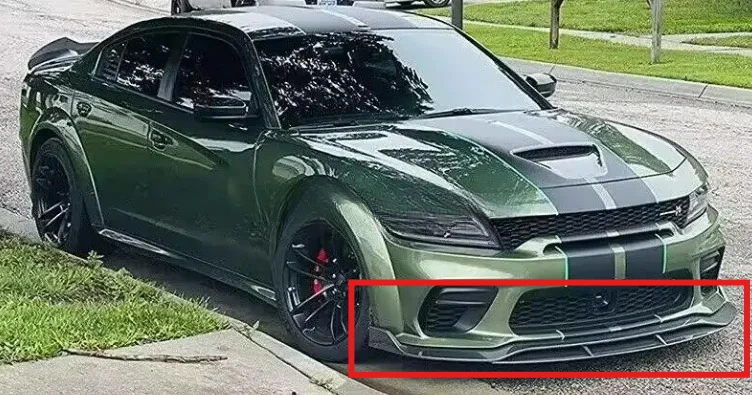 

SRT-Inspired FORDodge Charger Front Bumper Lip Splitter Carbon Fiber 2015-2024