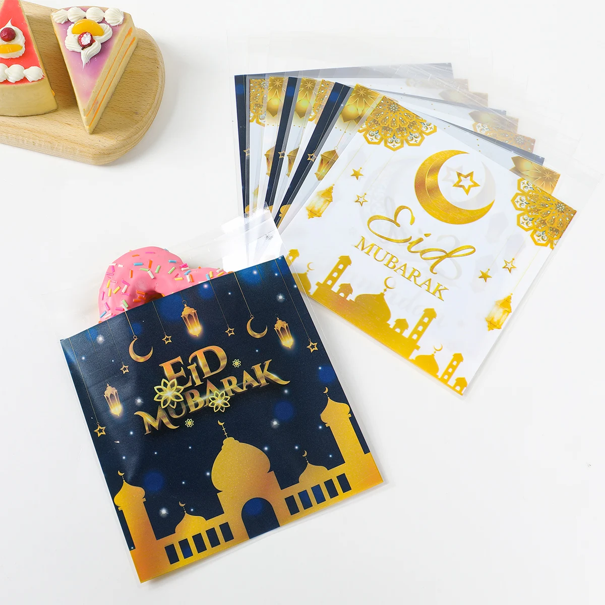 50pcs Eid Mubarak Candy Bag 2025 Ramadan Plastic Self Adhesive Gift Bag Ramadan Kareem Islamic Muslim Party Eid Al Adha Gifts
