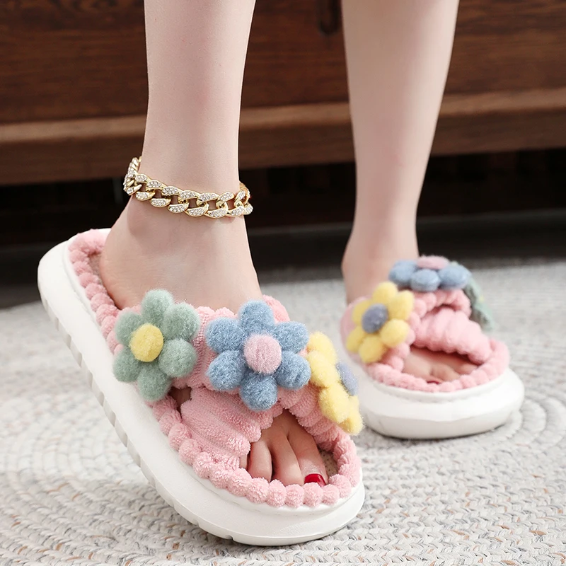 

Женская хлопковая обувь с милым цветком для гостиной, домашние мягкие повседневные осенне-зимние бесшумные легкие нескользящие тапочки с узором «елочка»