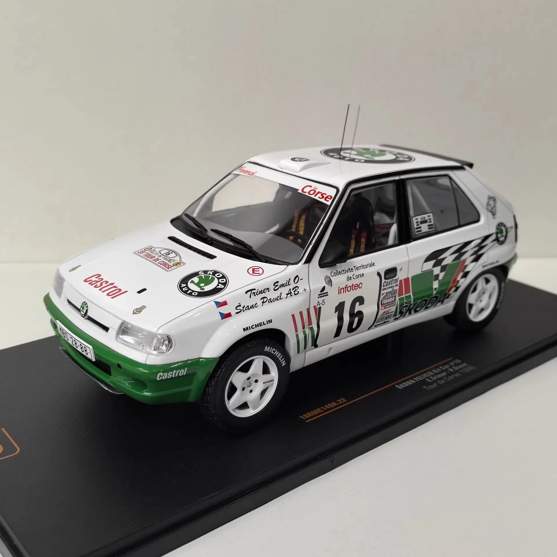 Diecast IXO 1/18 Scale FELICE KIT #16 1995 Alloy Car Model