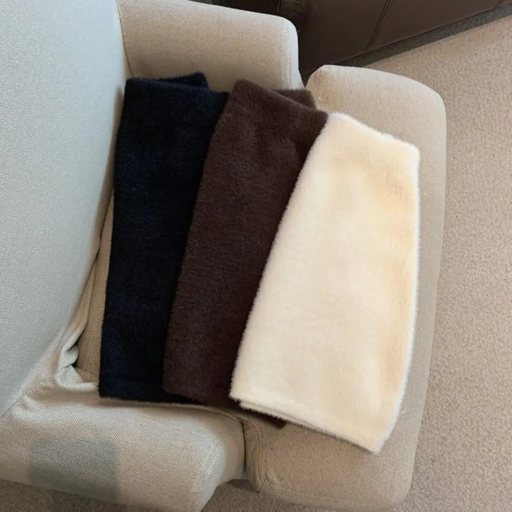 Solid Color Imitation Mink Fleece Skirt Spicy Girl Style Retro Short Mini Skirts Autumn Winter Ins High Waist A-line Skirt Lady