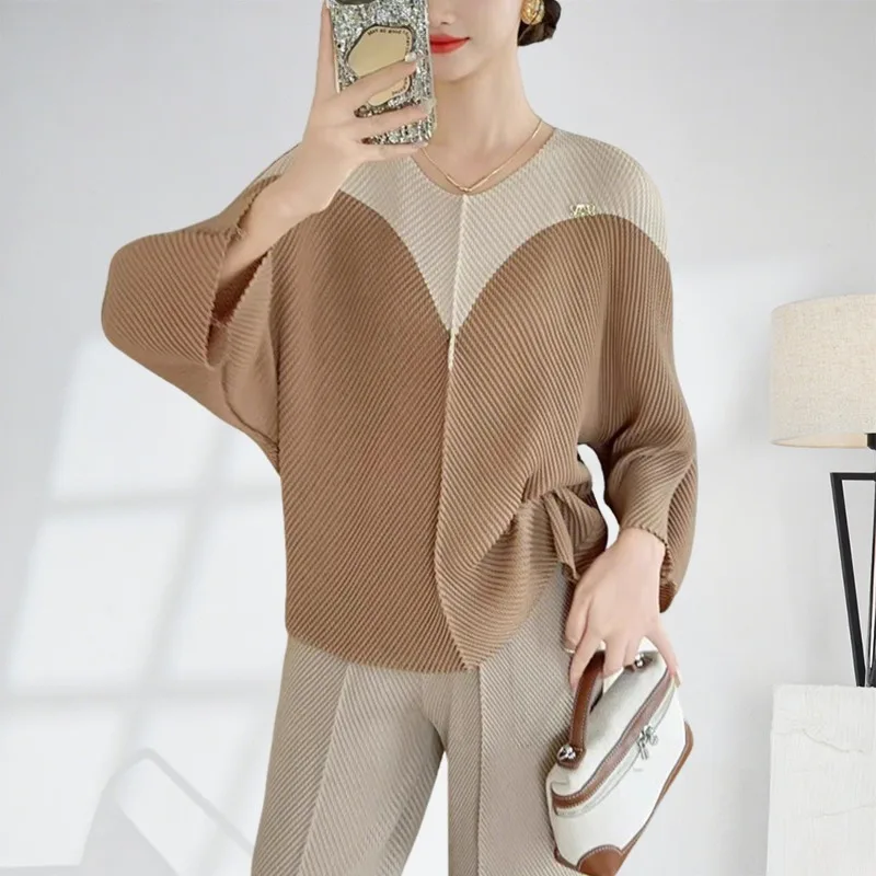

Miyake Round Neck Bat Sleeve Tops Women Clothes Fall New Casual Versatile Loose High Elastic T-shirt Long-sleeved Wrinkle-Free