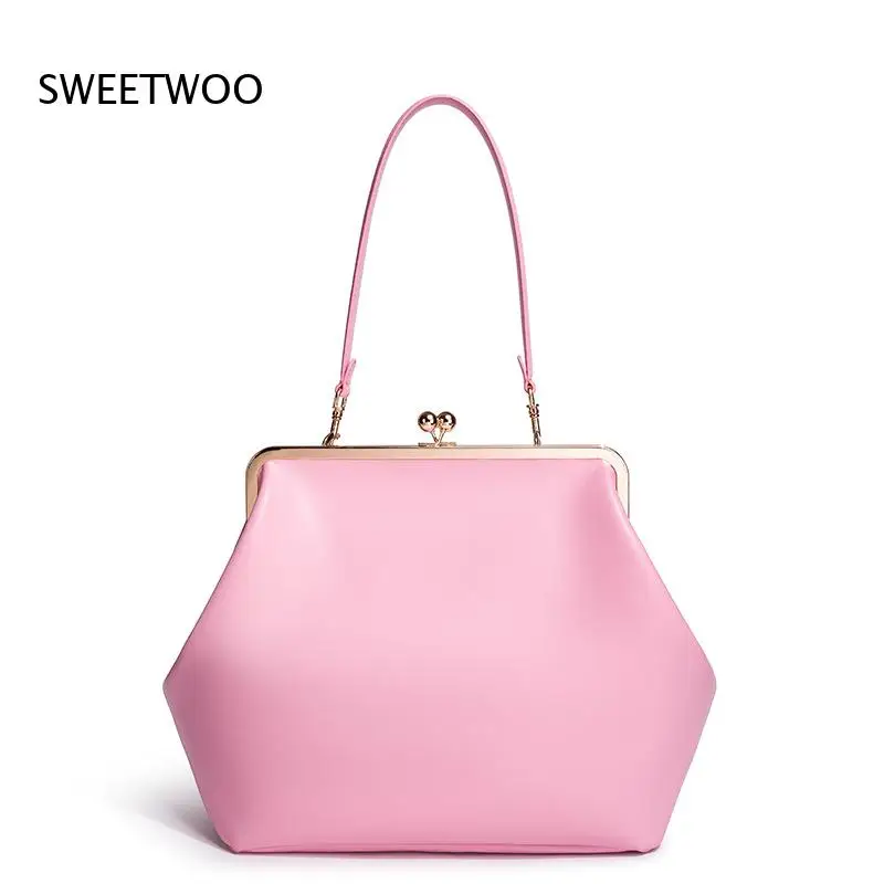 

Vintage Style Leather Frame Handbag with Kiss Lock Closure and Single Shoulder Strap for Formal Events