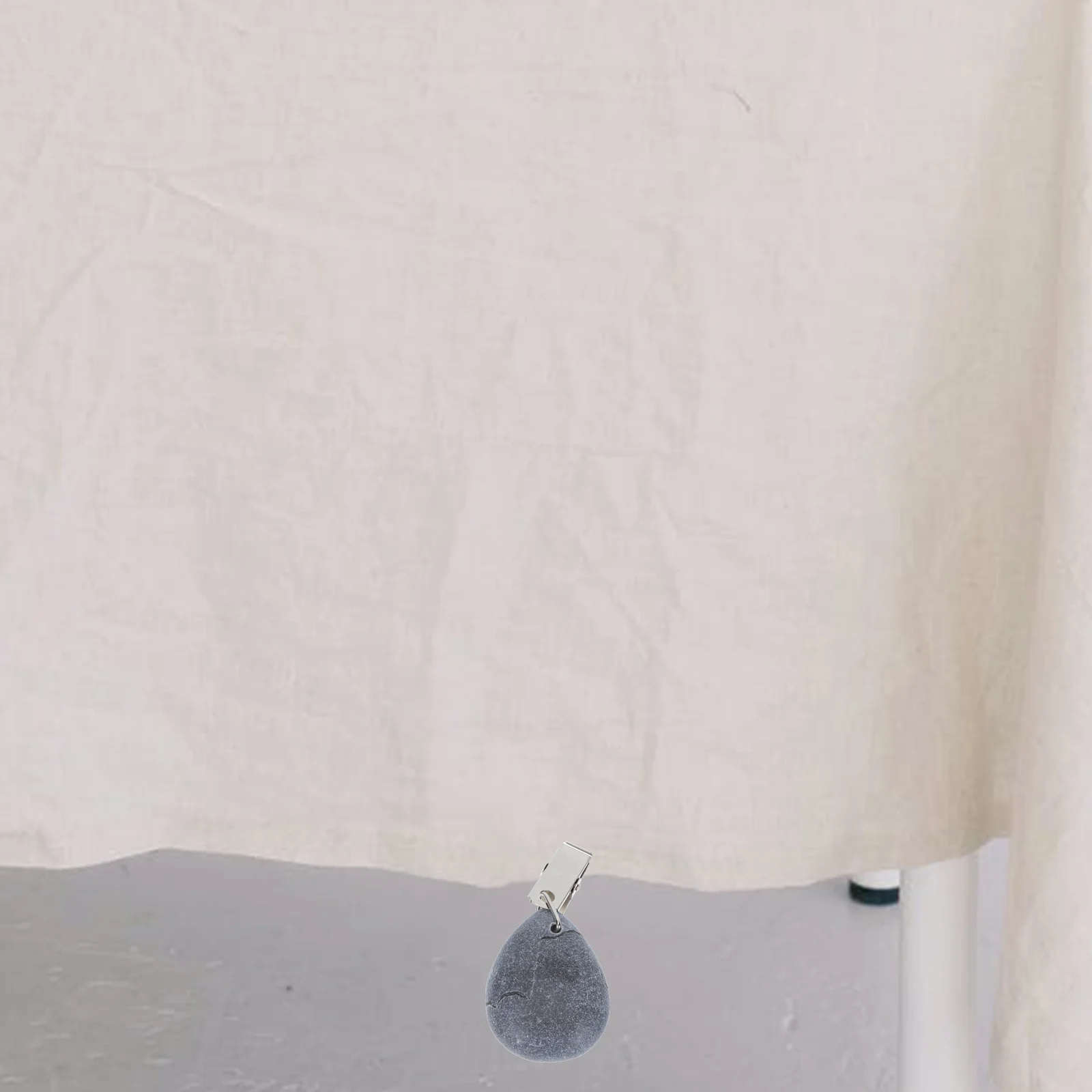 

4Pcs Windproof Marble Tablecloth Fixing Clips Table Cloth Pendant for Outdoor Parties Picnics Fixing Tablecloth Pendants