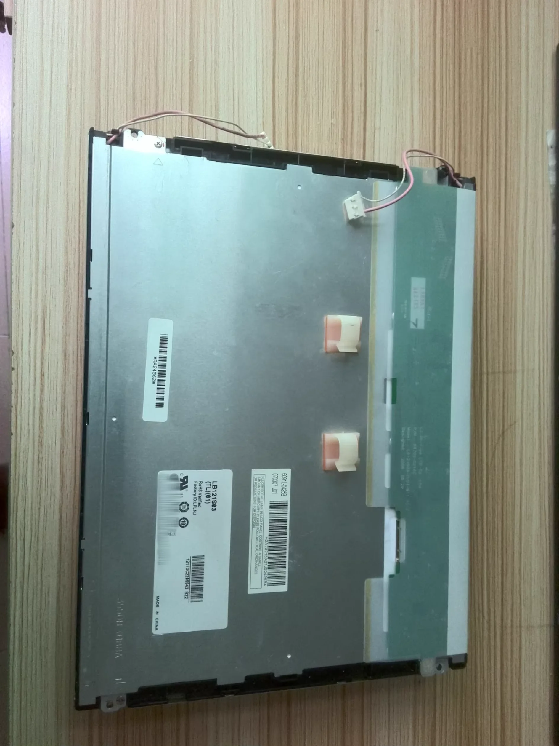 

Original 12.1-inch LCD display LB121S03-TL01