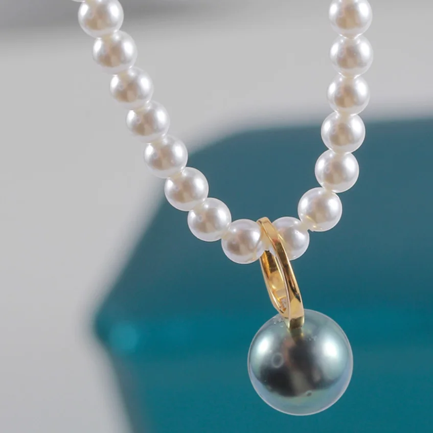 

RARE SOUTH SEA WHITE ROUND 7-8MM PEARL NECKLACE + BLACK PEARL PENDANT 10-11MM
