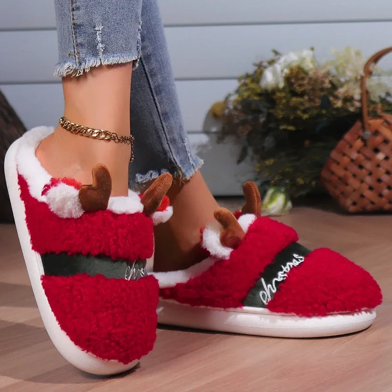 Lovers Christmas Reindeer Cotton Slippers Wear-Resistant Anti Slip Warm Home  The Cotton Slippers Thickened With Plush Shoes