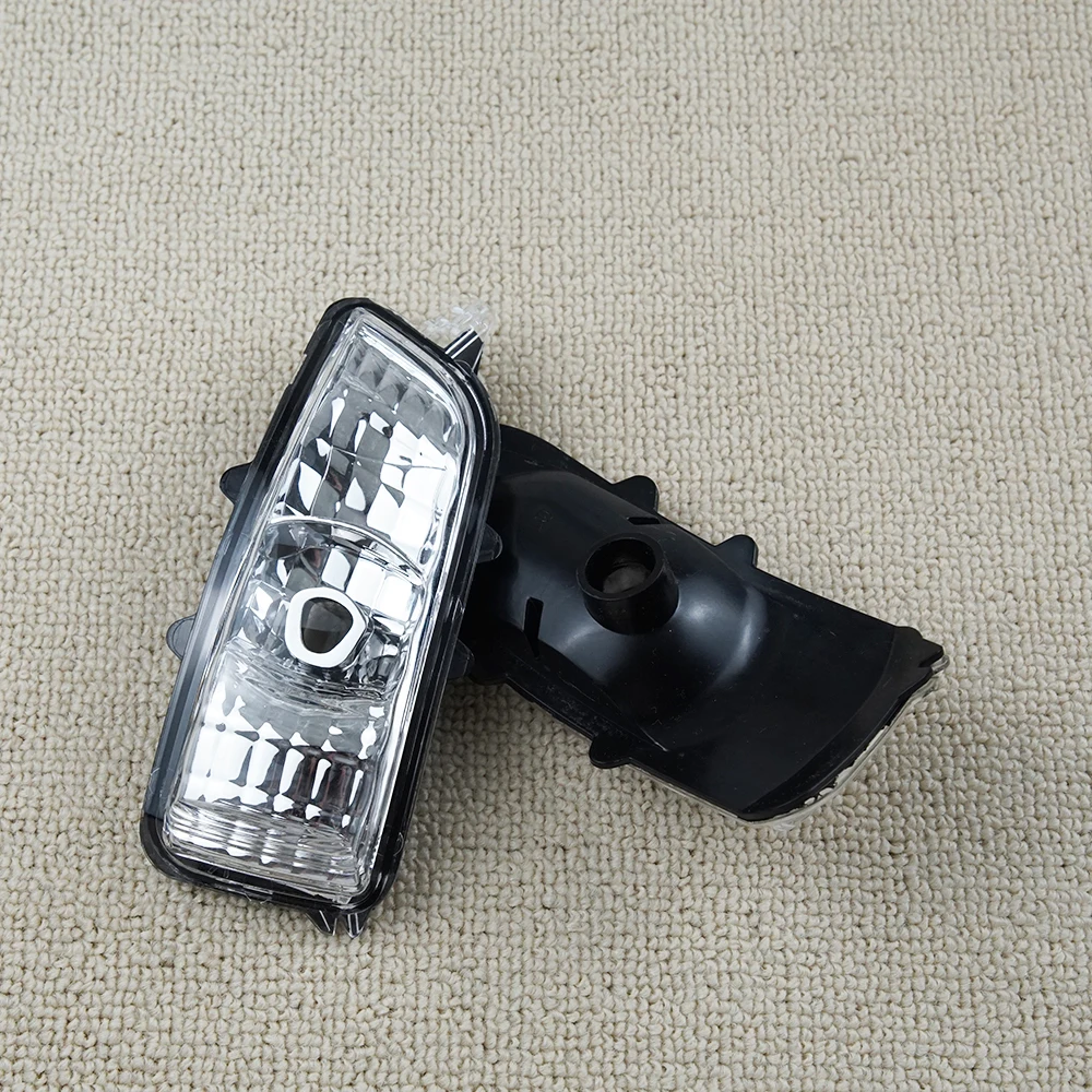 31111090 31111102 Left &Righ Mirror Indicator Turn Signal Light Lamp Lens For Volvo S40 S60 S80 C30 C70 V50 V70 2007 2008 2009