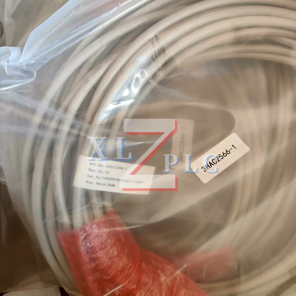 كابل توصيل الروبوت 3HAC2566-1 30m 3HAC7998-4 30m جديد وأصلي #1