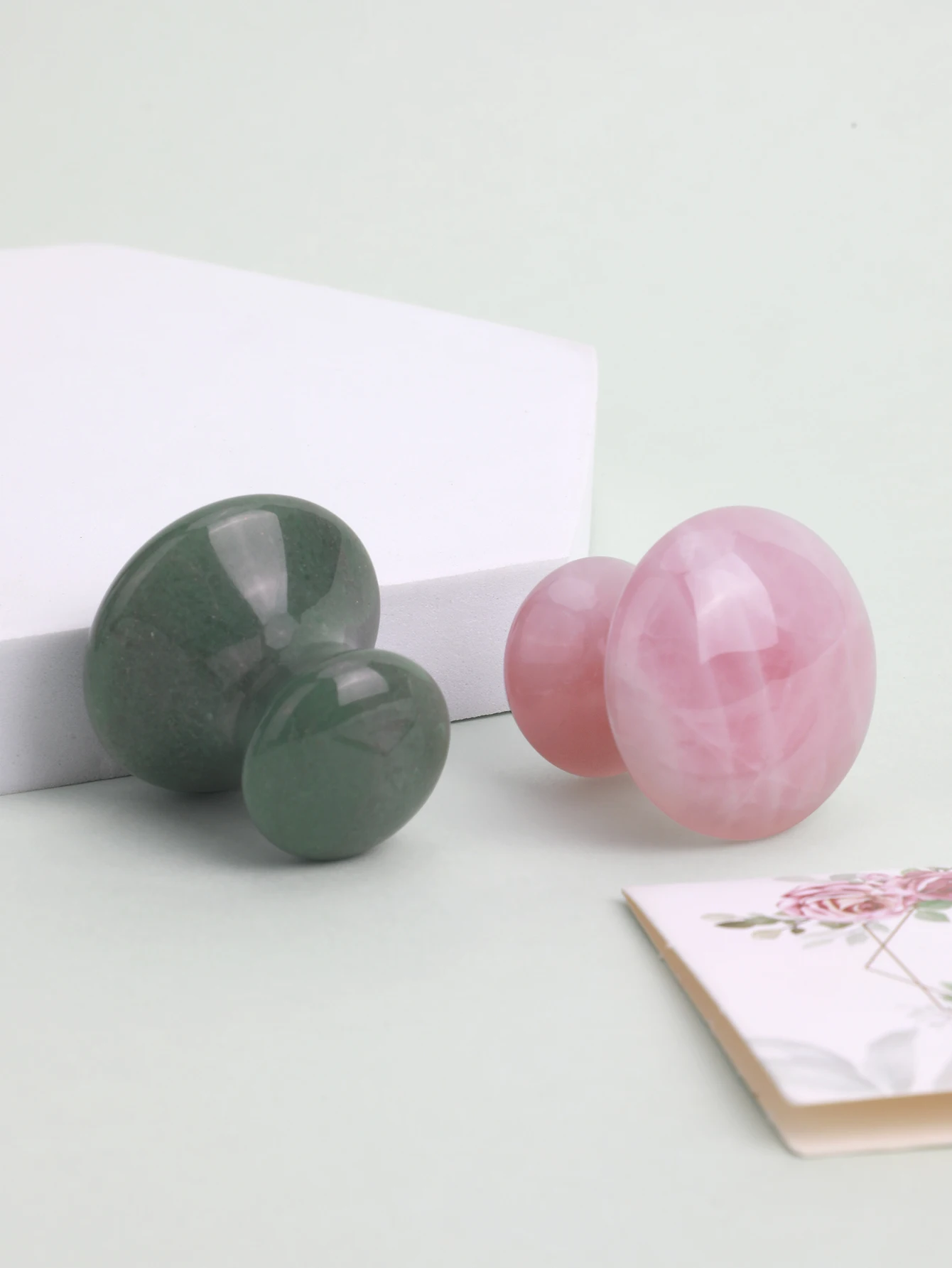 

1 Natural Jade Mushroom Shape Gua Sha Board Face Back Body Massager Facial Beauty Care Skin Tool Women Relaxing Face Roller