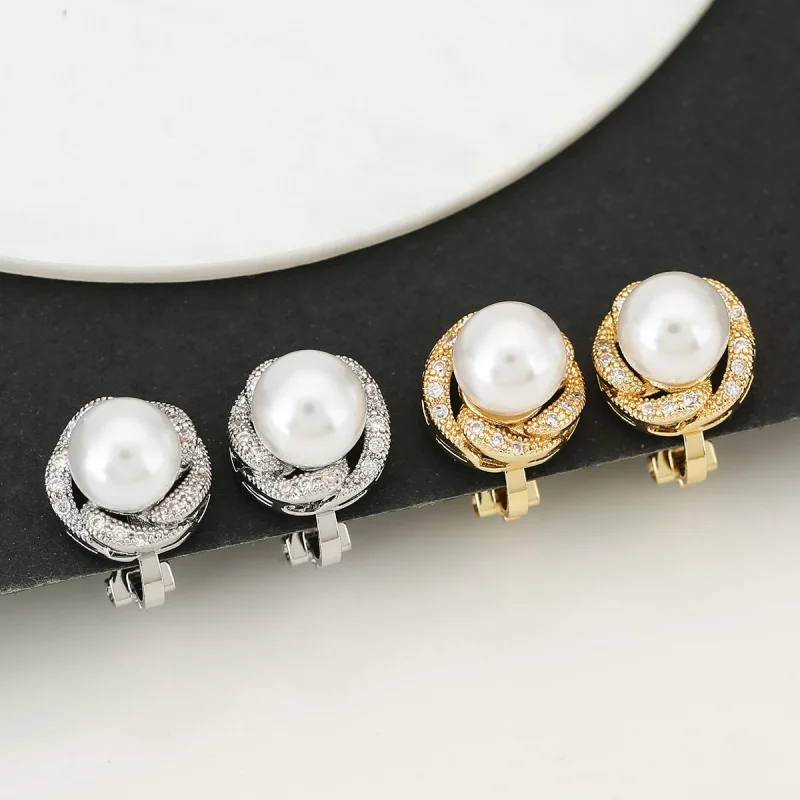 2026 Pearl Inlaid Zircon Ear Clip Without Ear Hole, Light Luxury Temperament, Niche Exquisite and Versatile Jewelry Accessories