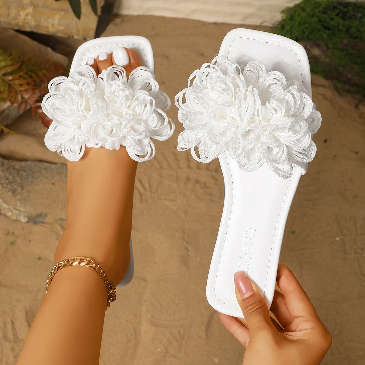 

Summer Flower Women Slippers 2025 New Women Fashion Flat Slippers Casual Beach Shoes Anti-slip Slip on Sandals Slides Women