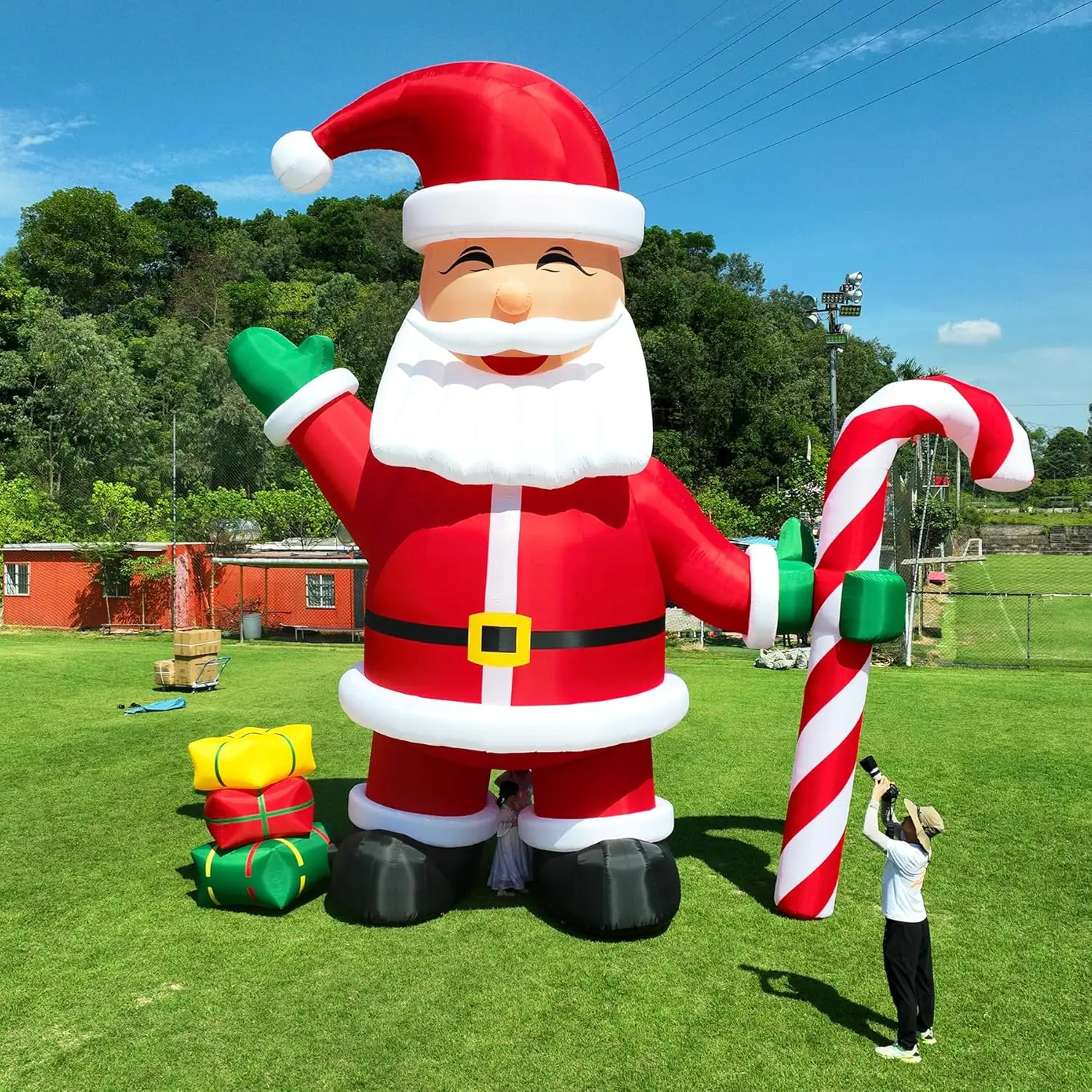 Giant Christmas Inflatable Santa Claus with Cindy Cane & Gift Boxes, Outdoor Blow Up Giant Santa Decoration with blower