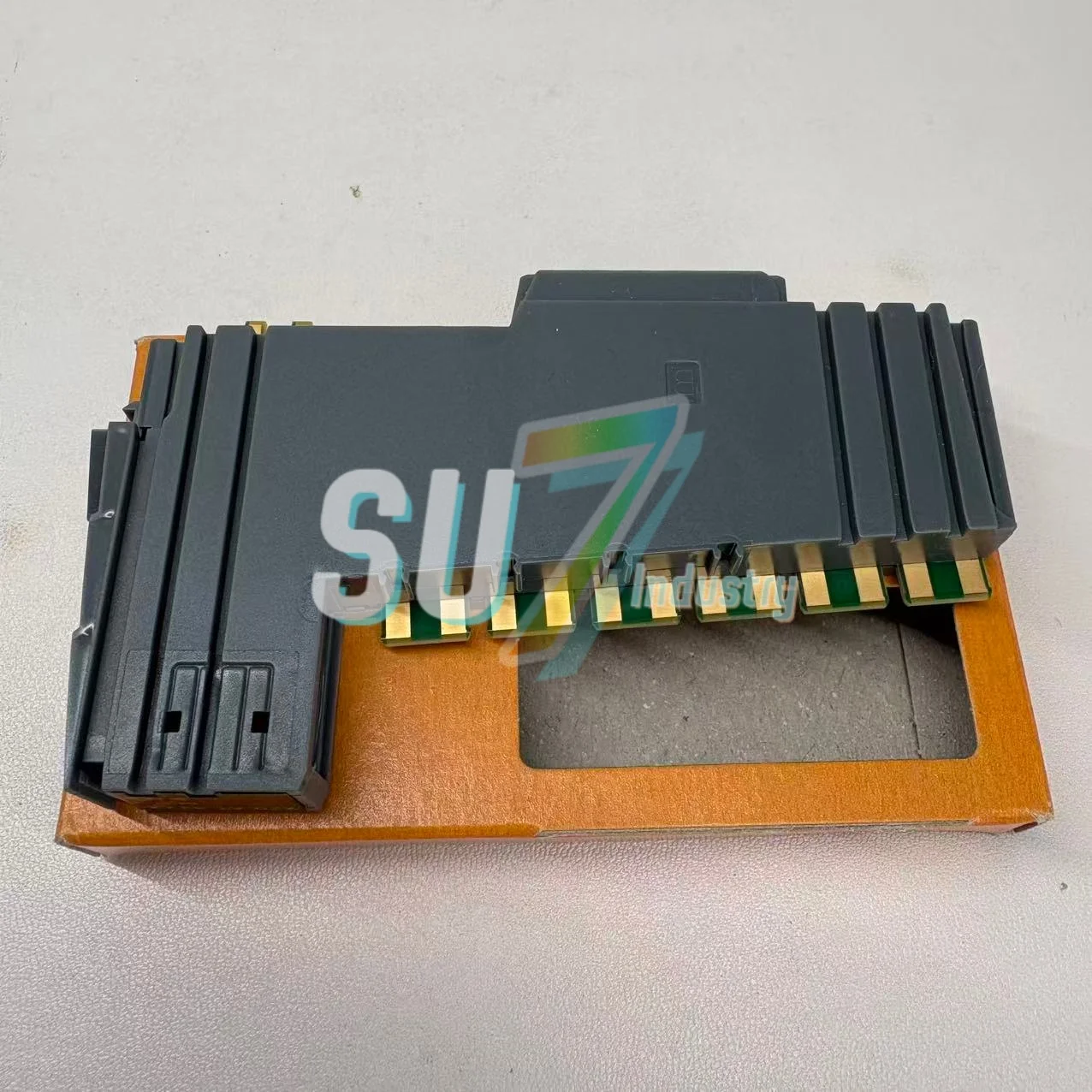 X20AT2222  Pengontrol PLC  100% BARU