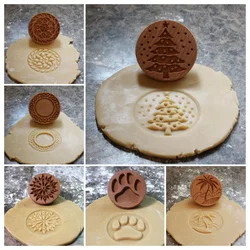 Wooden Cookie Mold Cutter Cookies Stamps Cute Pinecone Flower 3D Cake Embossing Mould Gingerbread Pastry and Baking Accessories