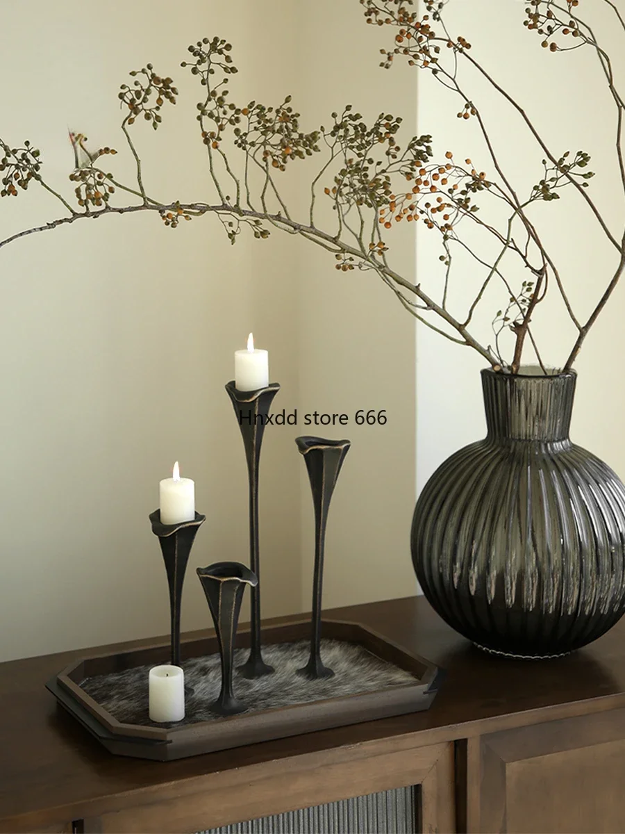 Metal candle holder ornament, antique style model room, restaurant candle light dinner wax holder ornament