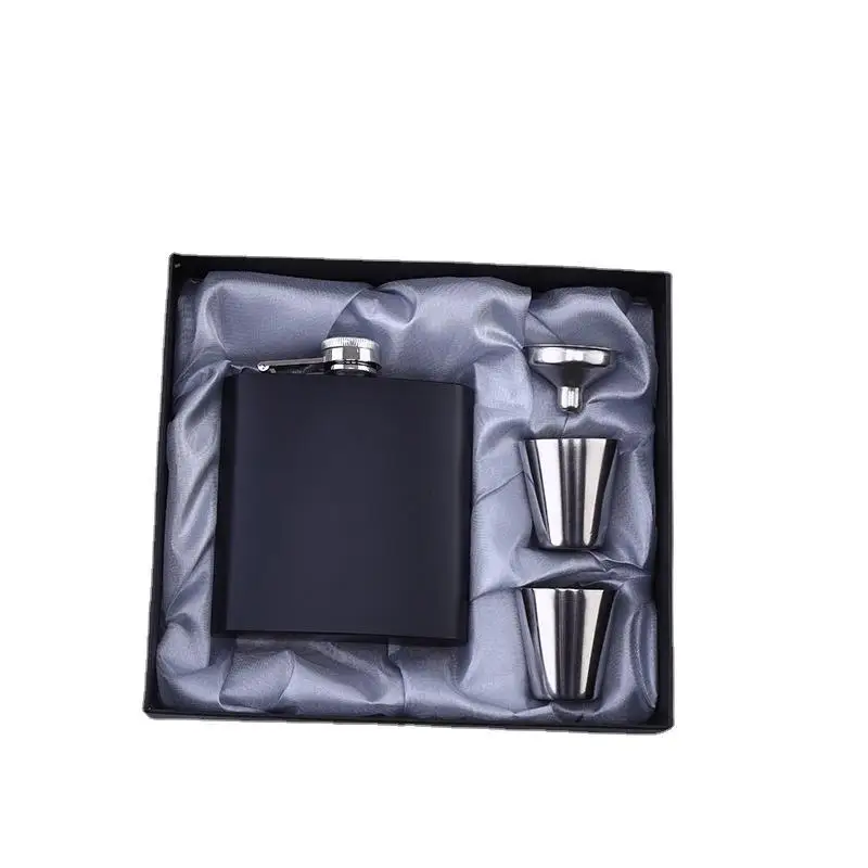 طقم قارورة الفخذ المستطيلية من الفولاذ ، قضيب إبريق الجيب الروسي ، أكواب القمع ، زجاجة ويسكي