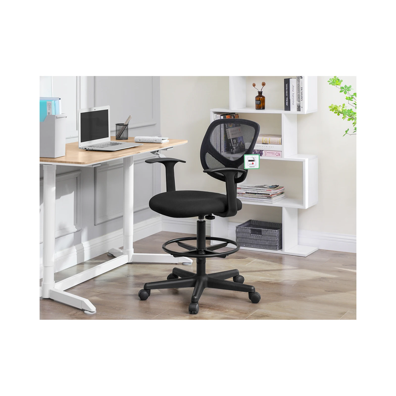 SONGMICS Mesh Swivel Chair, Adjustable Height and Footrest, Ergonomic, Office Chair with Armrests, Fabric Seat, Max Load 120 kg