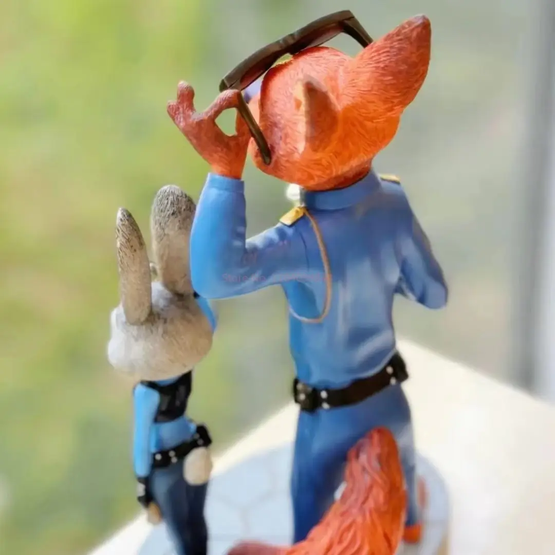 Disney Zootopia Judy And Nick Handsome Uniform Police Uniform Figure Desktop Ornament Birthday Gift Collection Figurine Toy Doll