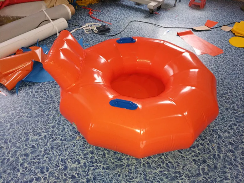 

Коммерческая 1-местная надувная буксировочная трубка НЛО с прочной нейлоновой крышкой от производителя на заказ