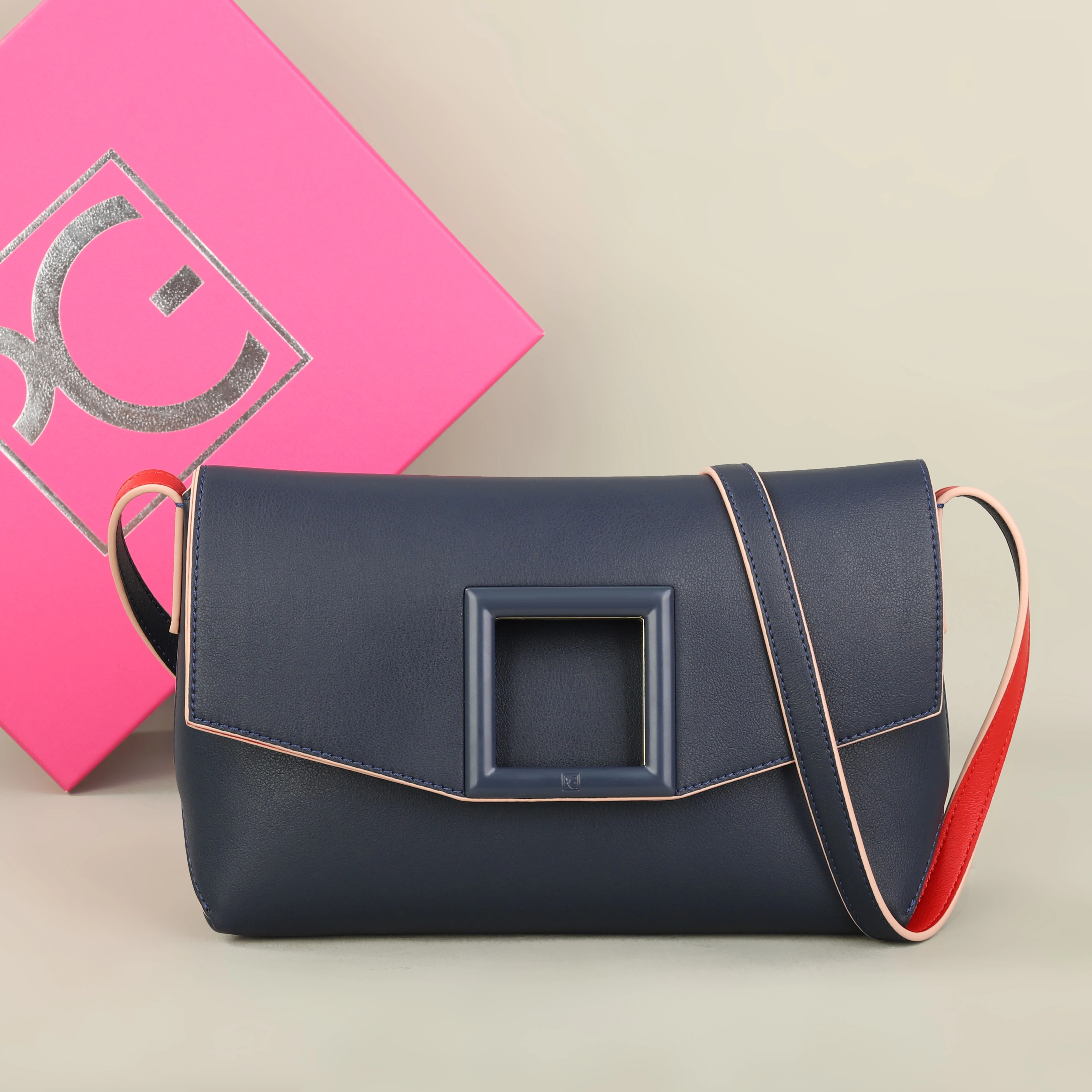 PG Neue Nischen-Luxus-Designer-Schultertasche, Achseltasche, Crossbody-Tasche für Damen, Modisches Nischenmarken-Design, Hochwertige Modetasche – Detail 13