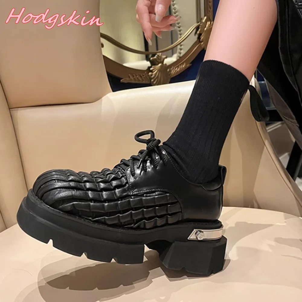 2024 New Elastic Band Shoes for Women Black Round Toe Thick Sole Shallow Design Shoes Casual Fashion Height Increasing Shoes