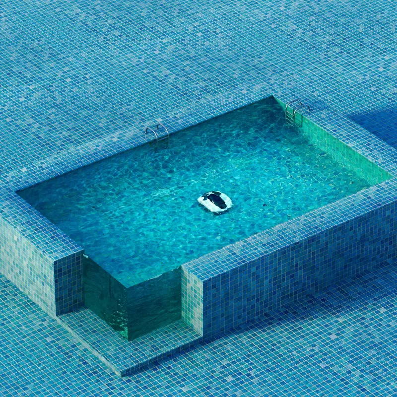 หุ่นยนต์ทำความสะอาดสระว่ายน้ำอัตโนมัติประสิทธิภาพสูง พร้อมระบบกรองดูแลรักษาง่าย สำหรับสระว่ายน้ำแบบฝังดินและแบบตั้งพื้น  ประเภทหุ่นยนต์ทำความสะอาดสระว่ายน้ำแบบมีฝาปิด