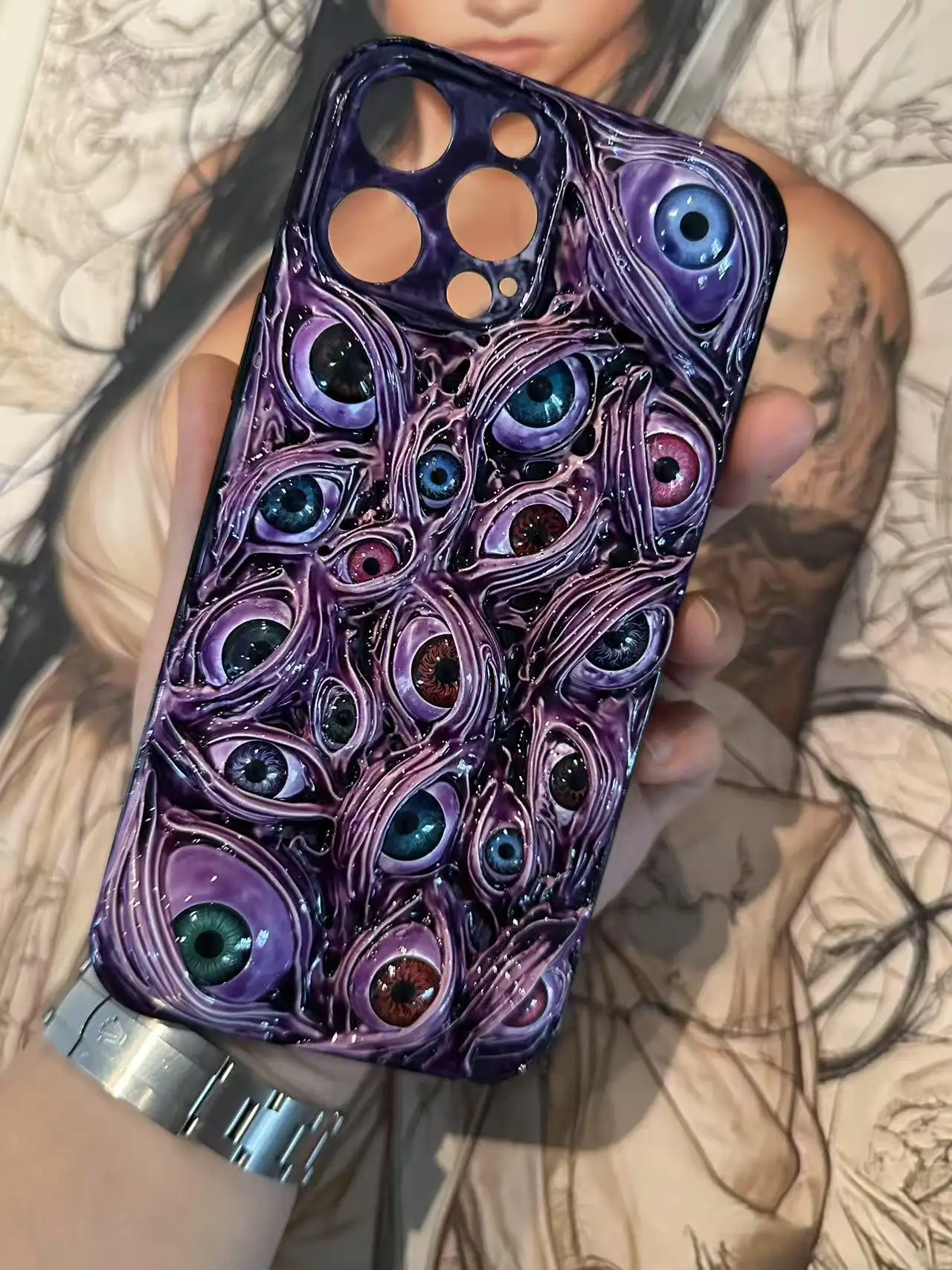Cool and spooky "Demon Eye" drop-resistant phone case, compatible with iPhone 17/16/15/14/13 Pro Max, 11/12/XR, and 7/8 Plus.