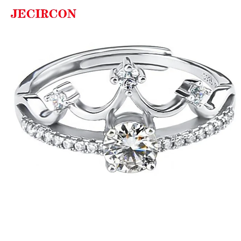 

JECIRCON Women's S925 Sterling Silver 0.5 Carat Moissanite Ring Classic Crown Design with White/Green Moissanite Engagement Gift